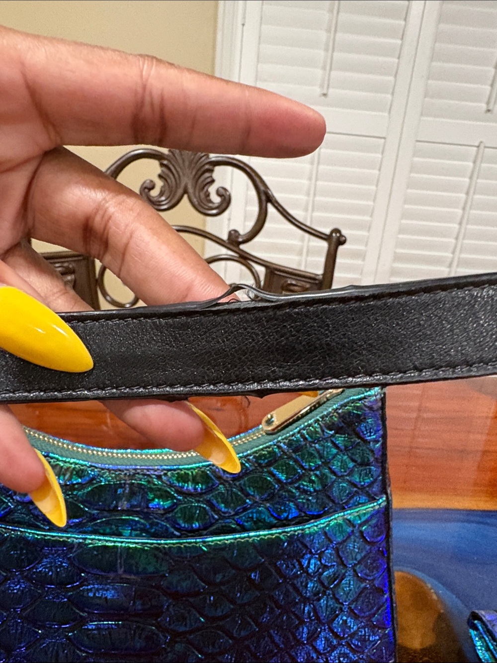 Brahmin Iridescent Green-Blue Textured Shoulder Bag - Picture 7 of 12